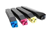 Druckerzubehör - Tinte & Toner - Kyocera TK 8305M - Magenta Toner - Tonerpatrone Magenta - 1T02LKBNL0