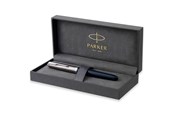 Utensilien zum Schreiben und Zeichnen - Parker 51 Füller | Nachtblauer Schaft mit Chromfarbenen Zierteilen | Füllfederhalter mit feiner Feder und schwarzer Tintenpatrone | Geschenkbox - 2123501