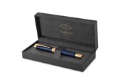 Utensilien zum Schreiben und Zeichnen - Parker Duofold Prestige Füller | Blue Chevron | Größe Centennial | Füllfederhalter mit mittlere Feder aus Massivgold | schwarze Tinte und Konverter | Geschenkbox - 1931370
