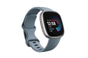 Smartwatches, Pulsuhren, Sportuhren & Schrittzähler - Fitbit Versa 4 Waterfall Blue/Platinum - FB523SRAG