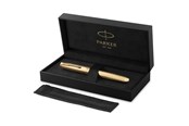 Utensilien zum Schreiben und Zeichnen - Parker Sonnet Ciselé Special Edition Fountain Pen gold Finish Cap .Barrel and Trims Medium 18k Solid Gold Nib Black Ink and Convertor - 2209265