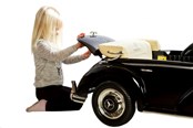 Rutscherautos und Laufräder - Mercedes 300S, 12V, Fernbedienung, Gummiräder - 300S