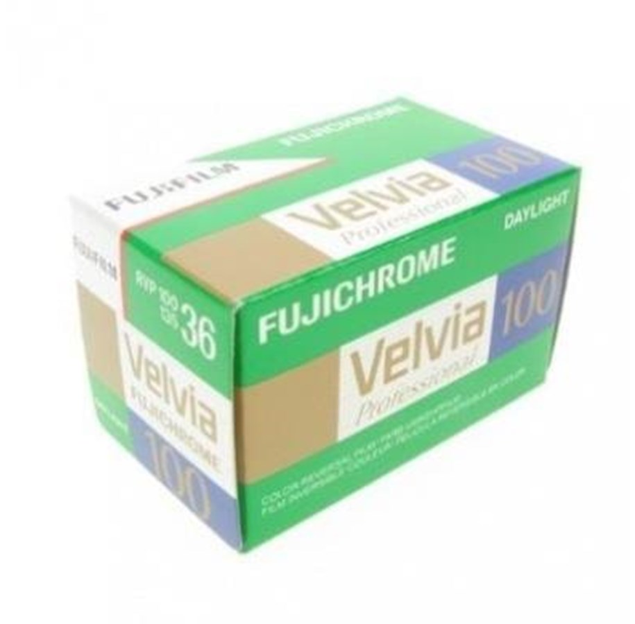 Photo film - Fujifilm Fujichrome Velvia 100 Professional [RVP100] - 16326054