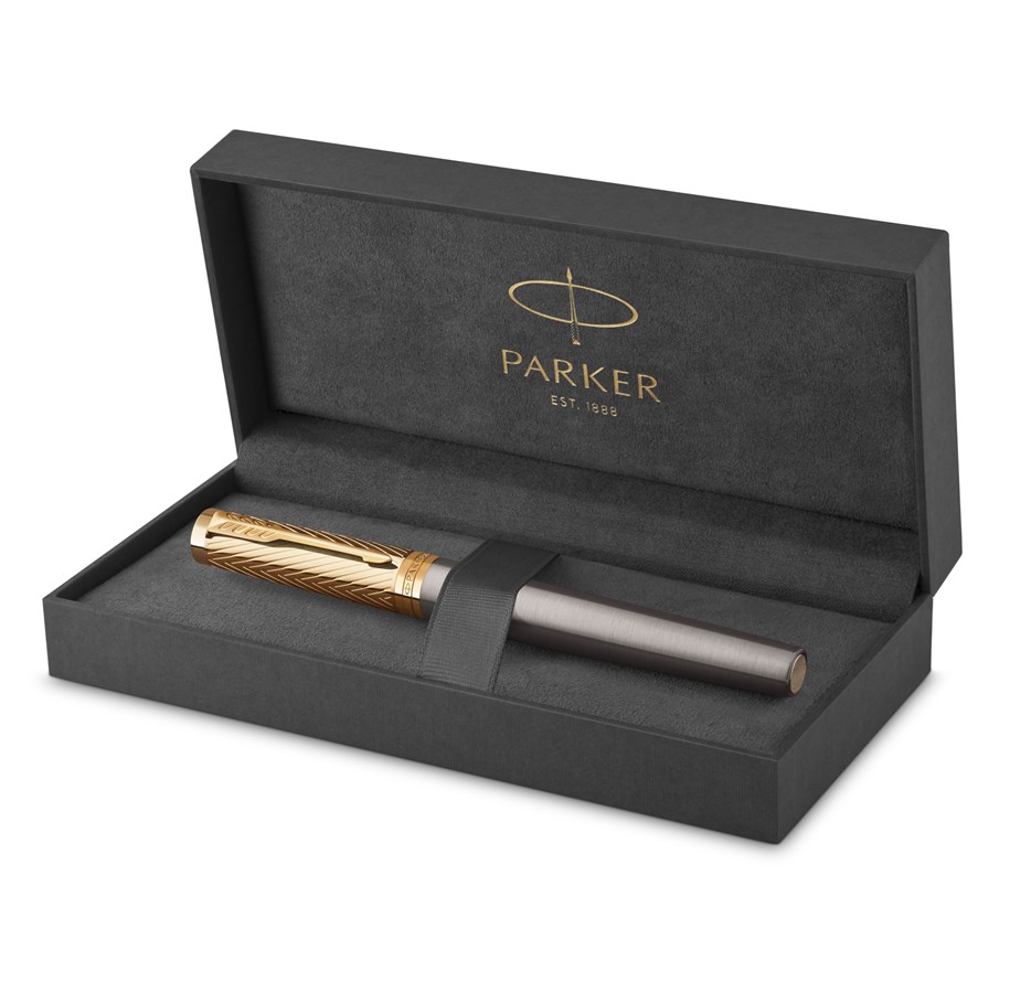 Utensilien zum Schreiben und Zeichnen - Parker Ingenuity  Pioneers Collection Fountain Pen | Grey Lacquer with Gold Cap & Trims | Medium Stainless Steel Nib | Black Ink and Convertor | Gift Box - 2200950