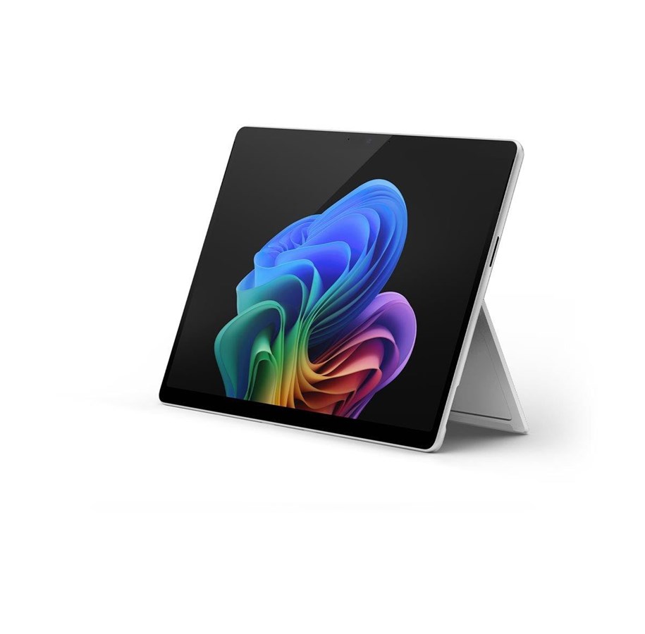 Laptops - Microsoft Surface Pro Copilot+ PC - EP2-27644